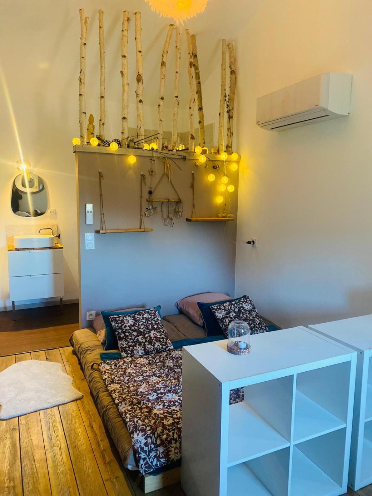 Chambre D'Hotes De La Savonnerie Venejan ภายนอก รูปภาพ